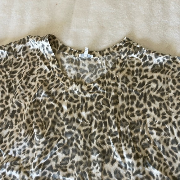 Joie Animal Print Silk Short Sleeve Top - Picture 3 of 7